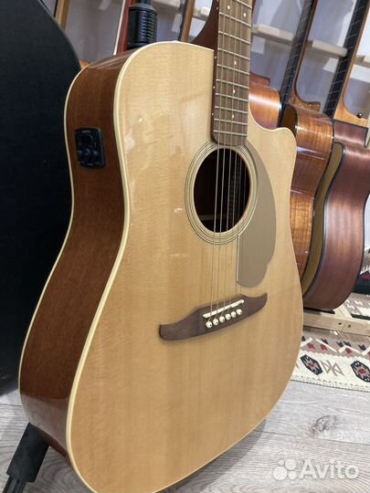 Гитара Fender Redondo Player