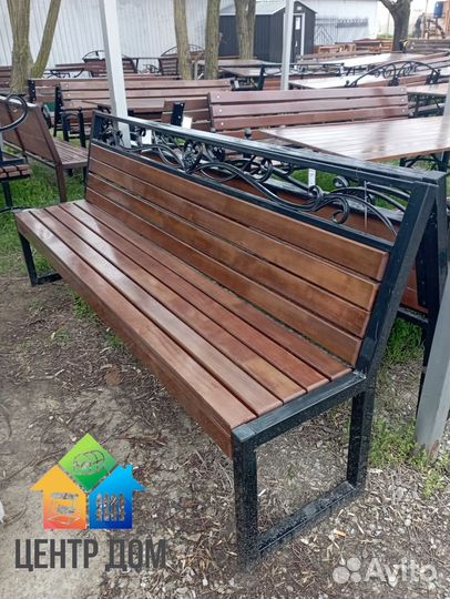 Лавочка садовая