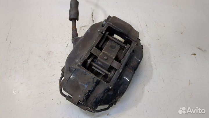 Суппорт BMW 7 E38, 1999