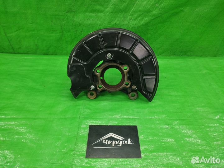 Поворотный кулак прав. перед. Volkswagen Tiguan