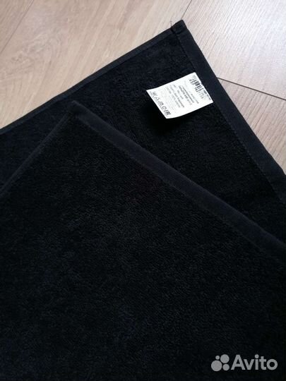 Чёрные полотенца