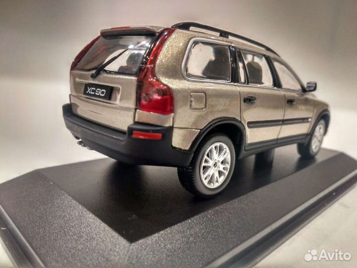 Вольво Volvo XC90 (2003), 1:43, Minichamps