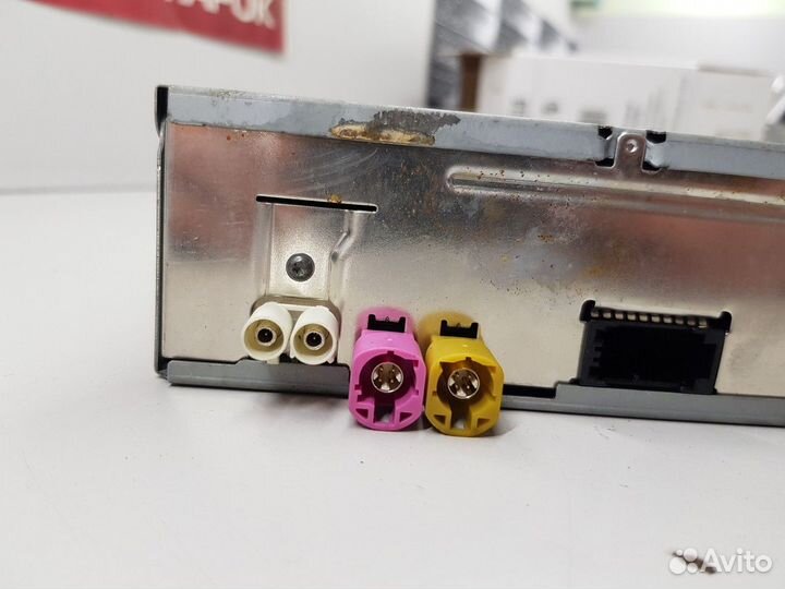 Магнитола (Volkswagen Passat)