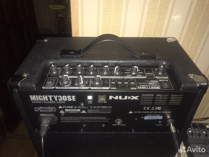 Гитарный комбоусилитель NUX mighty30 SE