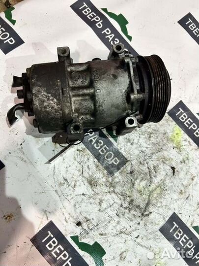 Компрессор кондиционера Renault Laguna 1 2.0
