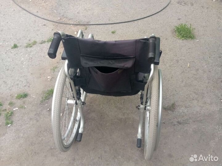 Коляска инвалидная