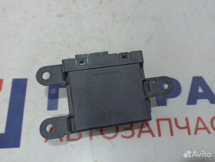 Блок управления парктроником Opel Astra (J) 133545