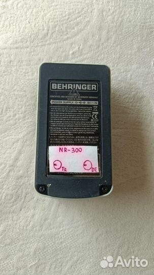 Behringer NR300 шумодав