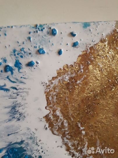 Картина в технике флюид арт