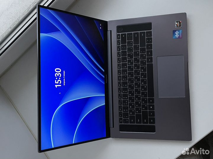 Ноутбук Magicbook pro r5 8 gb +512 gb