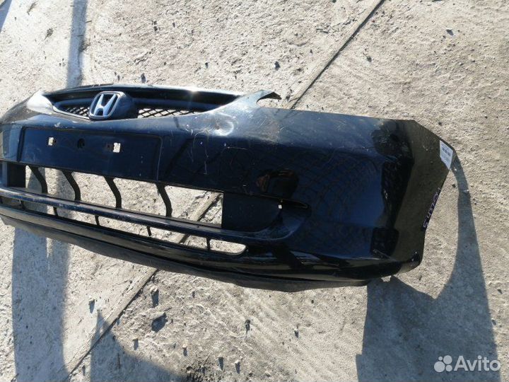 Бампер передний Honda Fit GD1