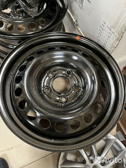 Оригинальные диски Hyundai R16