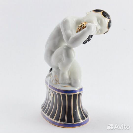 Коллекционная статуэтка 