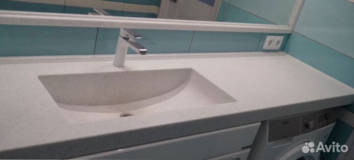 Столешница для ванной и кухни из искуственного кам