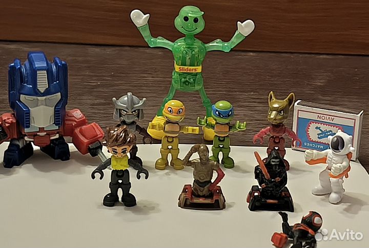 Фигурки игрушки разные машинки барбоскины