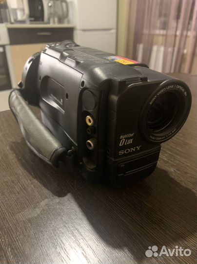 Видео камера sony CCD-TR425E, CCD-TR412E