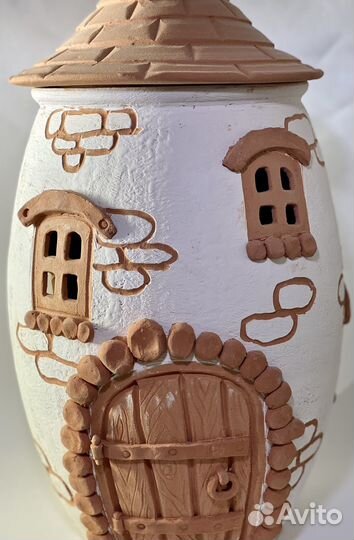 Керамическая емкость для хранения лука