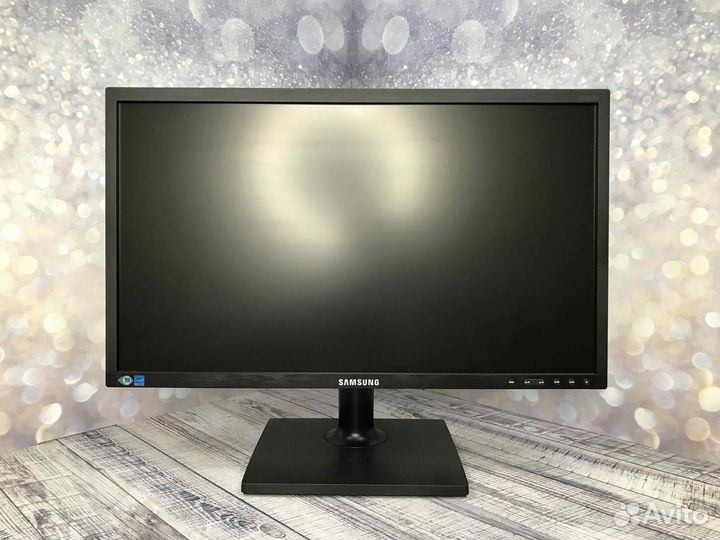 Монитор 22