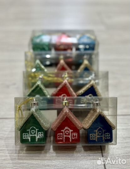 Елочные игрушки