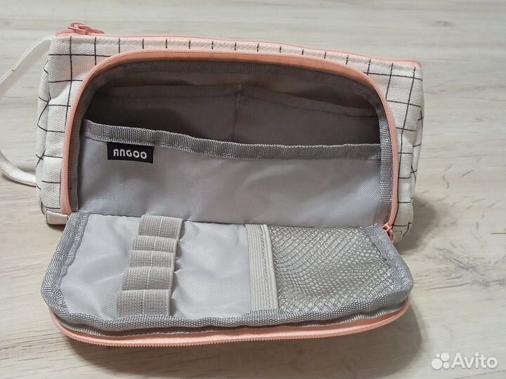 Пенал школьный