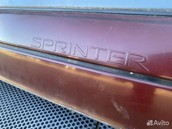 Крышка багажника в сборе Toyota Sprinter AE100