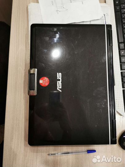 Ноутбук Asus