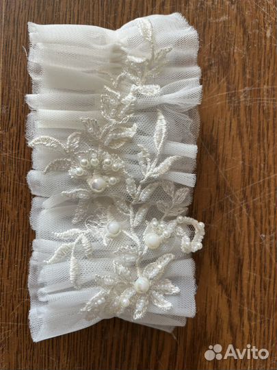 Свадебная подвязка