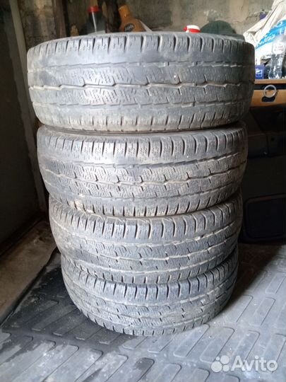 Toyo Observe Van 215/70 R15 109C