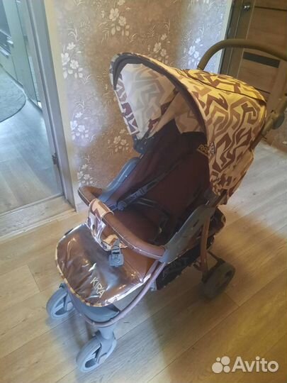 Прогулочная коляска