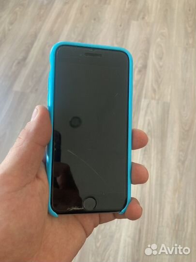 iPhone 6S, 64 ГБ