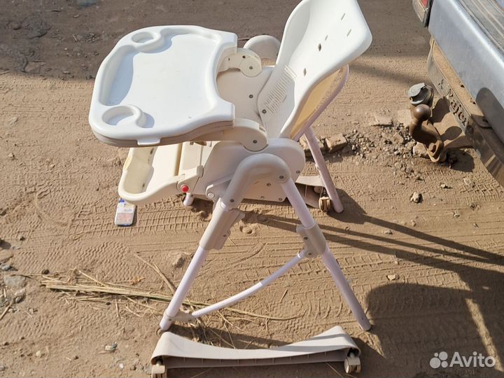 Детский стол и стул