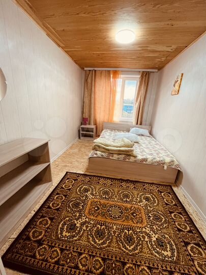 Комната 15 м² в 6-к., 1/1 эт.