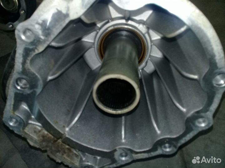 Раздатка Volkswagen Touareg 1