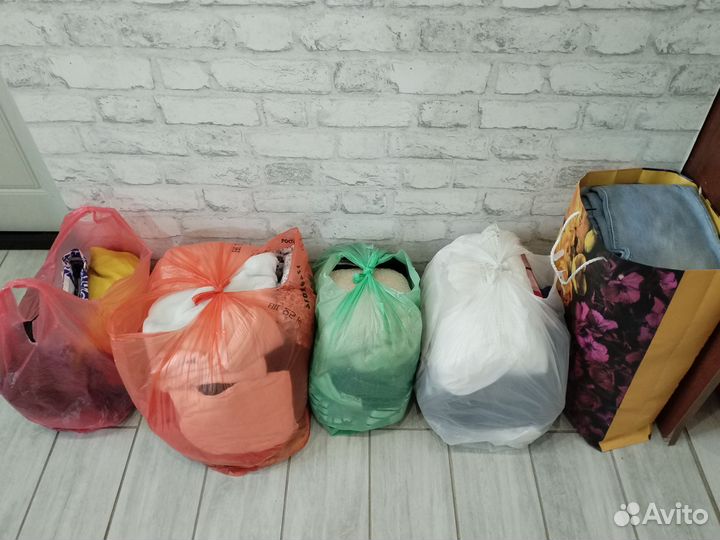 Женские вещи 42-46 бесплатно