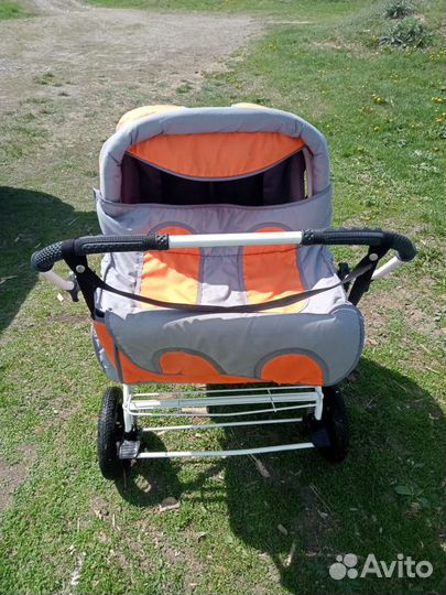 Коляска для двойни