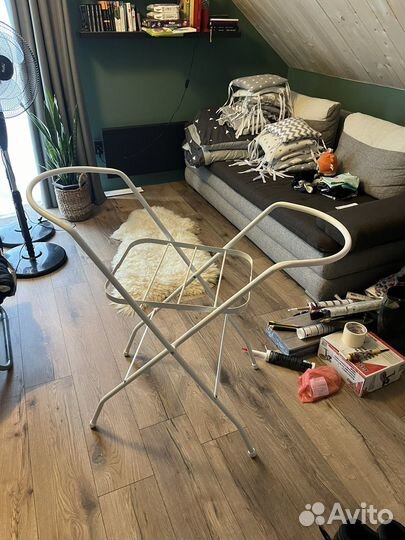 Подставка под ванночку