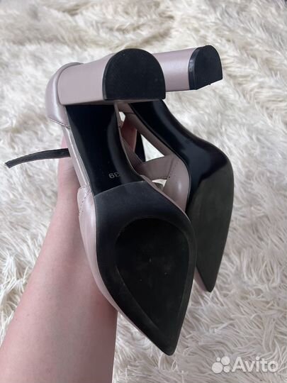 Туфли женские