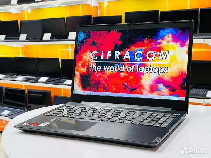 Ноутбук Lenovo 15.6 FHD Ryzen 3 3200u 8gb Vega SSD