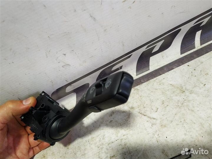 Переключатель стеклоочистителей Audi A6 C6 2.8 CCE