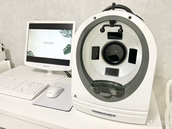 Аппарат Dermacheck для диагностики кожи лица
