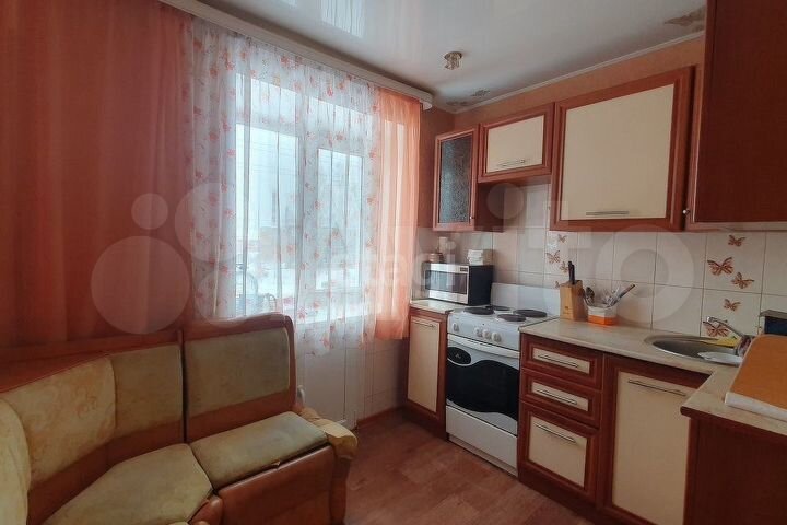 4-к. квартира, 61 м², 2/5 эт.