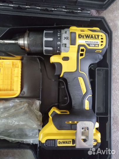 Аккумуляторная дрель