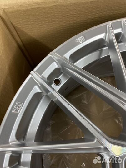 Новые диски R19 Makstton GT715 серебро