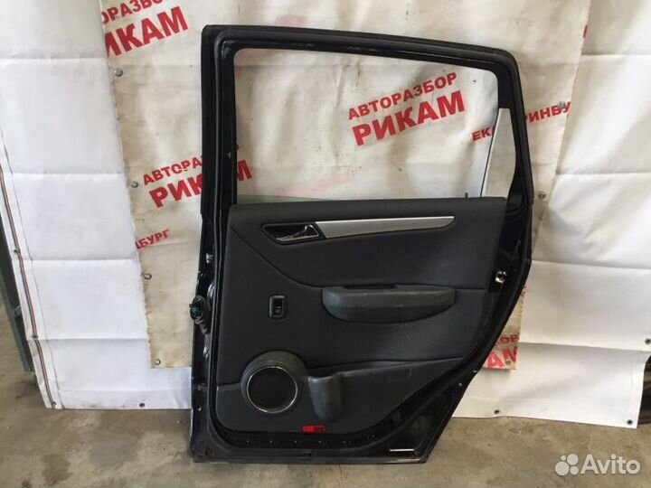 Дверь задняя правая Mercedes-Benz B-Class W245