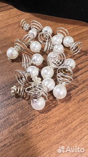 Пружинки в волосы