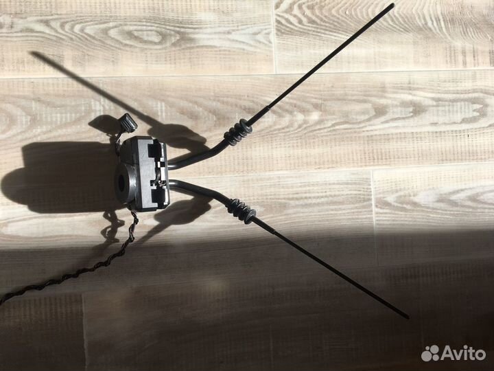 Антенна автомобильная телевизионная