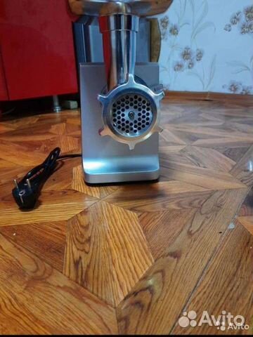 Мясорубка новая