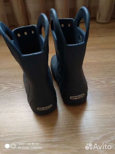 Резиновые сапоги crocs c10
