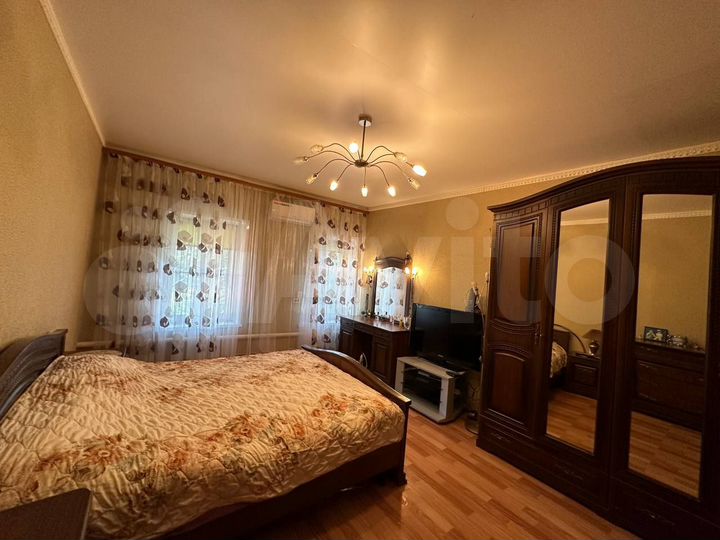 3-к. квартира, 99 м², 2/2 эт.