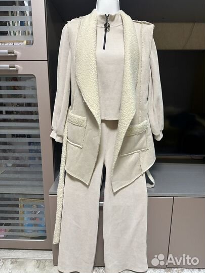 Костюм тройка на девочку